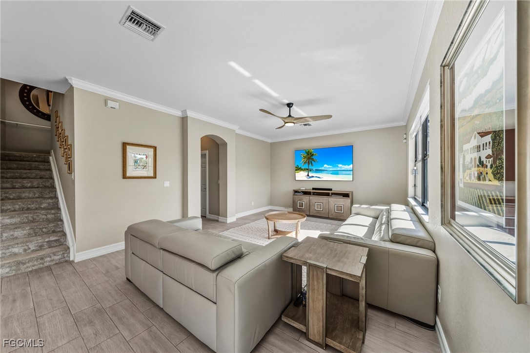 4 Bed Pool Home for Sale in Reflection Isles, photo 4