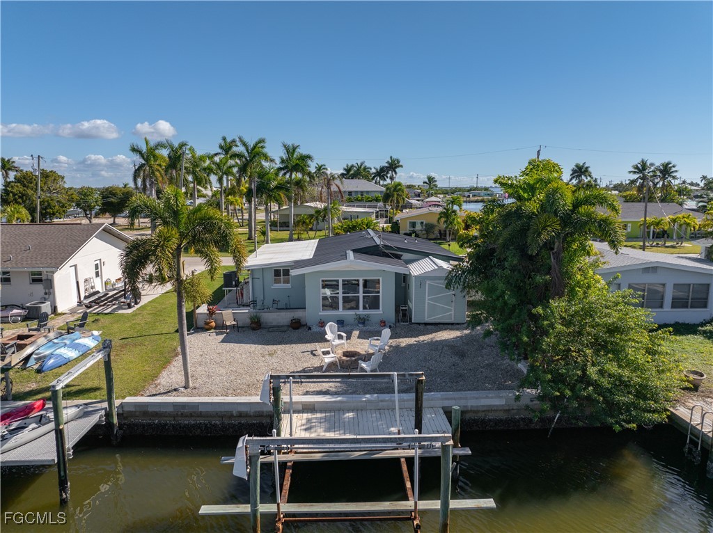 2 Bed Waterfront Home for Sale in Matlacha, FL, $339,000 — photo 4