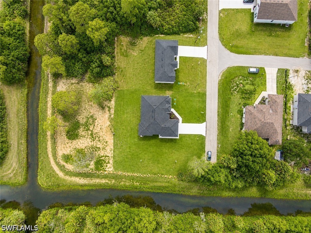 4 Bed SingleFamilyResidence for Sale in Lehigh Acres, photo 4