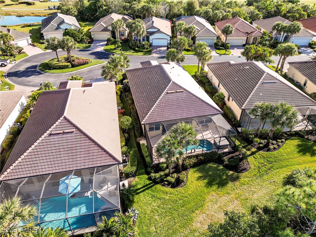 3 Bed Pool Home for Sale in Bramble Cove, FL, $399,000 — photo 4