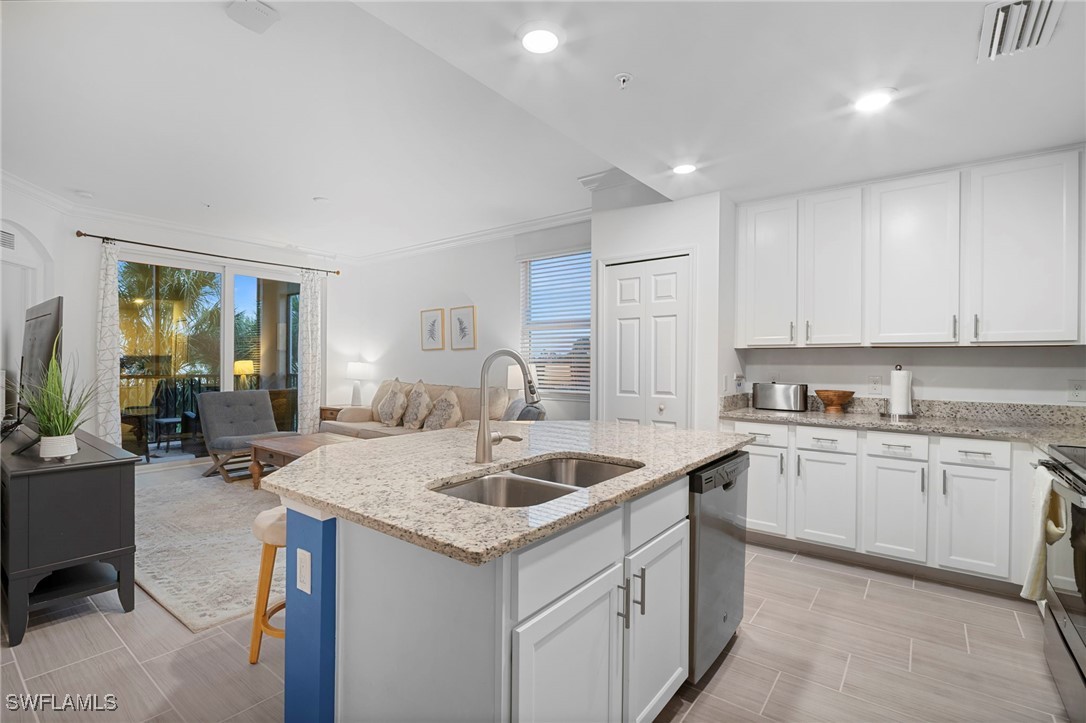 3 Bed Condominium for Sale in Punta Gorda, FL — photo 4