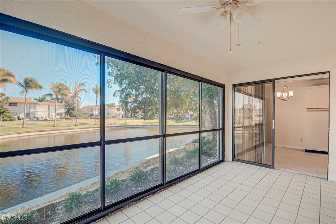 2 Bed Waterfront Home for Sale in Fort Myers, photo 4