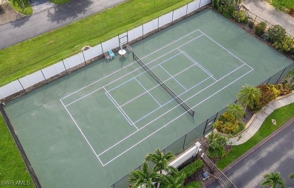 2 Bed ManufacturedHome for Sale in Naples, FL, $149,900 — photo 4