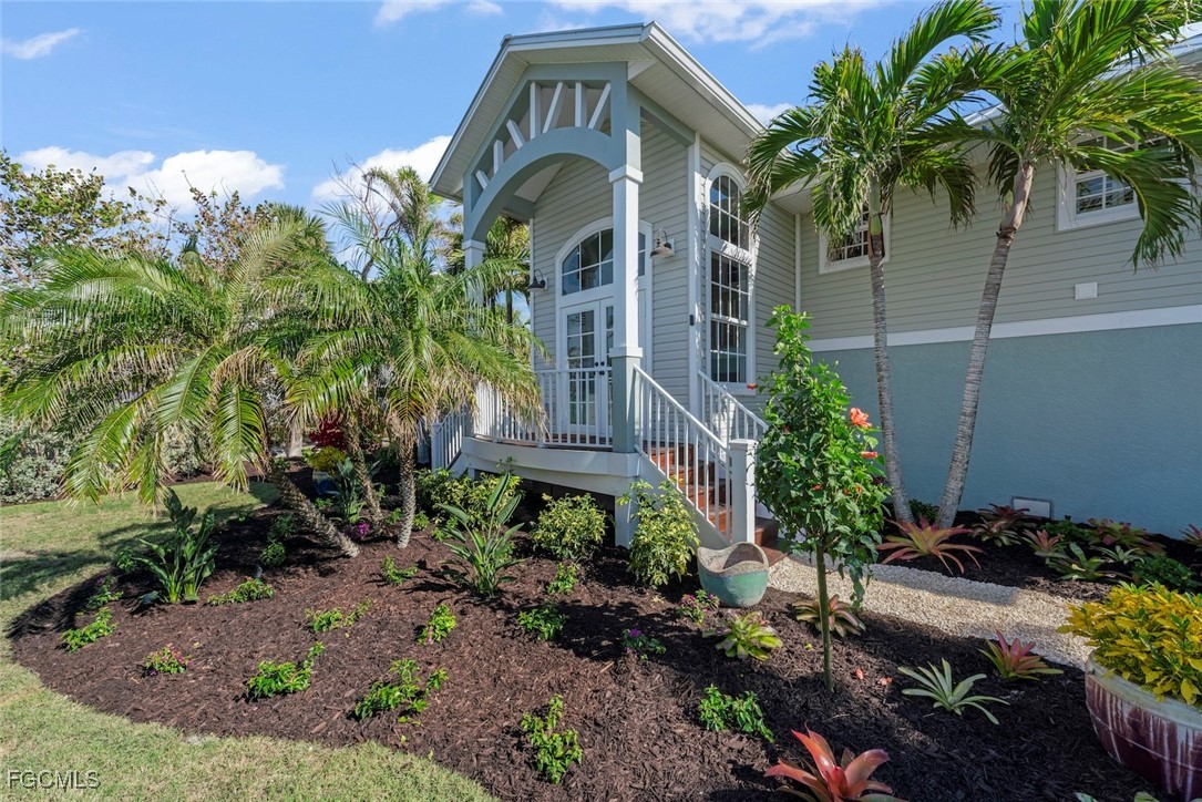 3 Bed Pool Home for Sale in Del Sega, photo 4