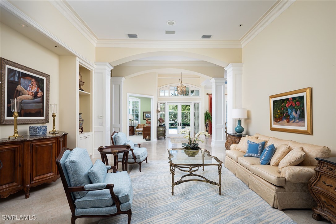 4 Bed Pool Home for Sale in Naples, photo 4