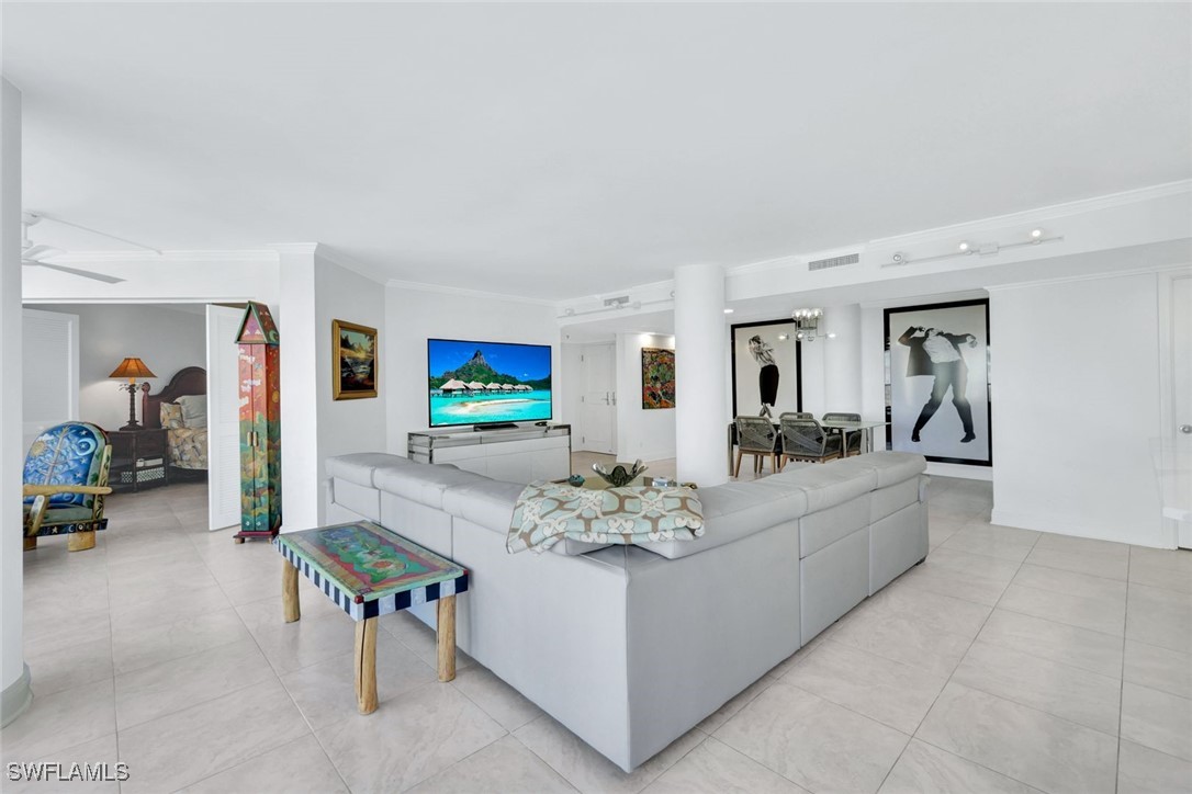 3 Bed Waterfront Home for Sale in Savoy, photo 4