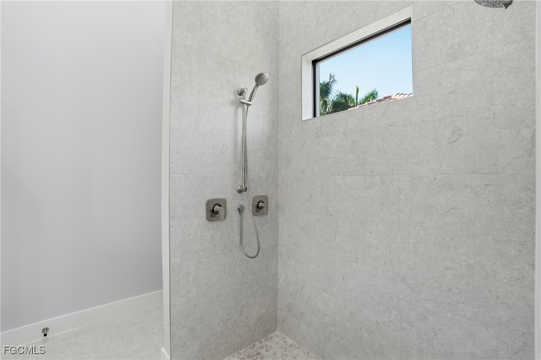 4 Bed Pool Home for Sale in Cape Coral, FL, $1,750,000 — photo 4