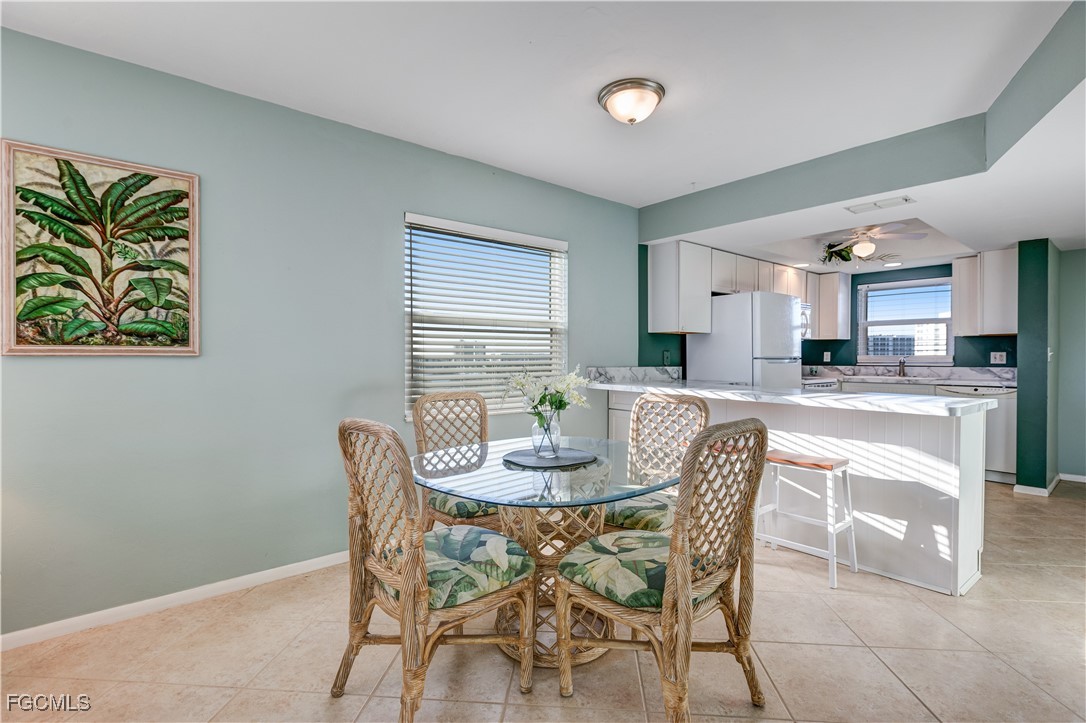 2 Bed Condominium for Sale in Fort Myers Beach, FL, $324,900 — photo 4