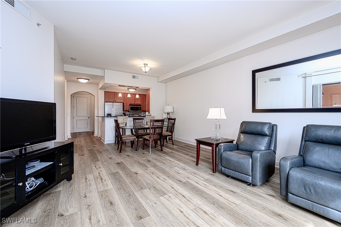 1 Bed Condominium for Sale in Estero, FL, $300,000 — photo 4