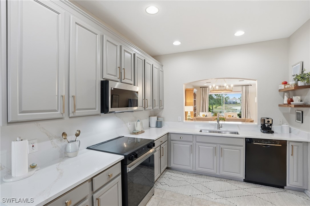 3 Bed Waterfront Home for Sale in Naples, FL, $469,000 — photo 4