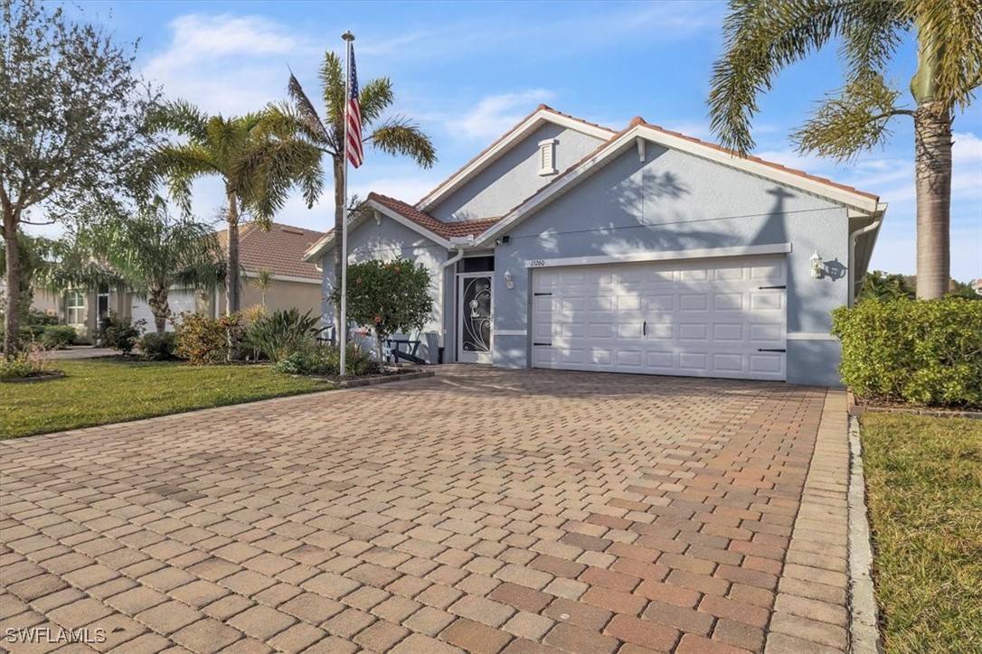 4 Bed Pool Home for Sale in Cascades, photo 4