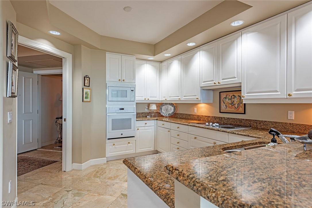 3 Bed Waterfront Home for Sale in Naples, FL, $2,995,000 — photo 4