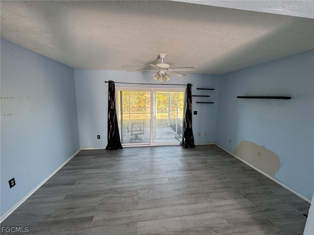 2 Bed Pool Home for Sale in Cape Coral, photo 4