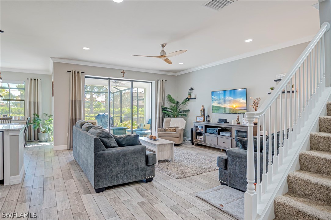 4 Bed Pool Home for Sale in Avalon Park, FL, $575,000 — photo 4