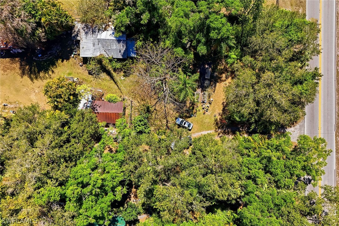 2 Bed SingleFamilyResidence for Sale in Buckingham, FL — photo 4