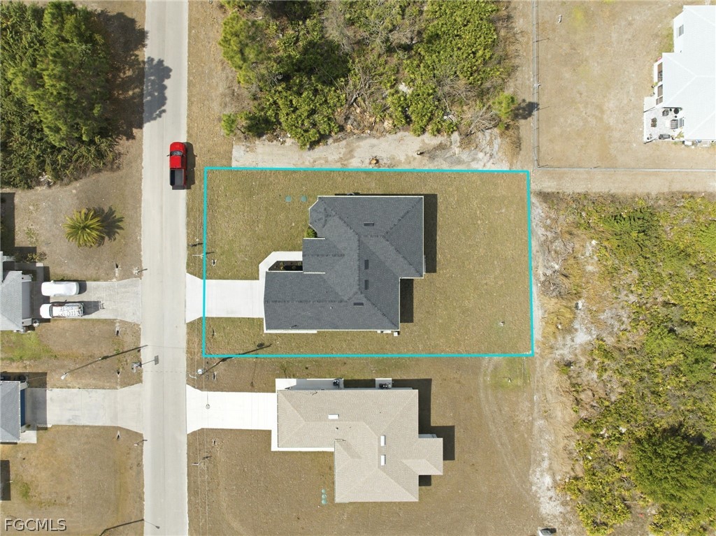 3 Bed SingleFamilyResidence for Sale in Lehigh Acres, FL — photo 4