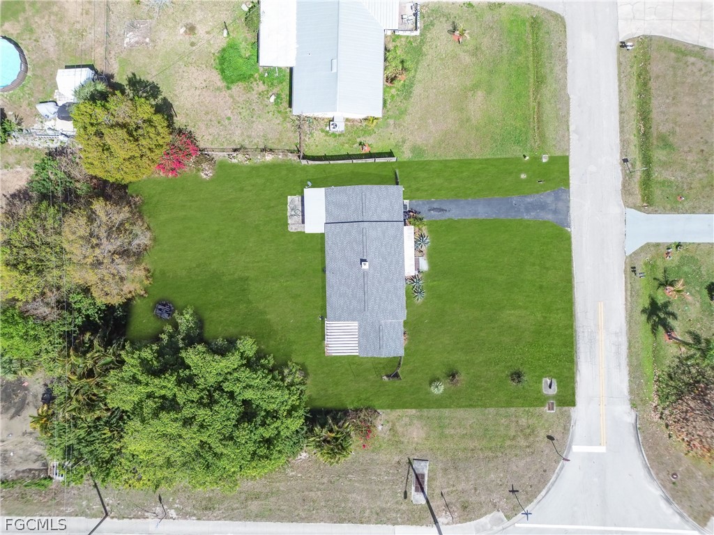 3 Bed SingleFamilyResidence for Sale in North Fort Myers, photo 4