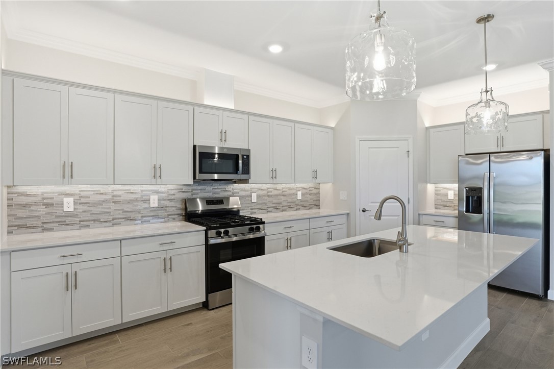 4 Bed Waterfront Home for Sale in Estero, FL, $518,900 — photo 4