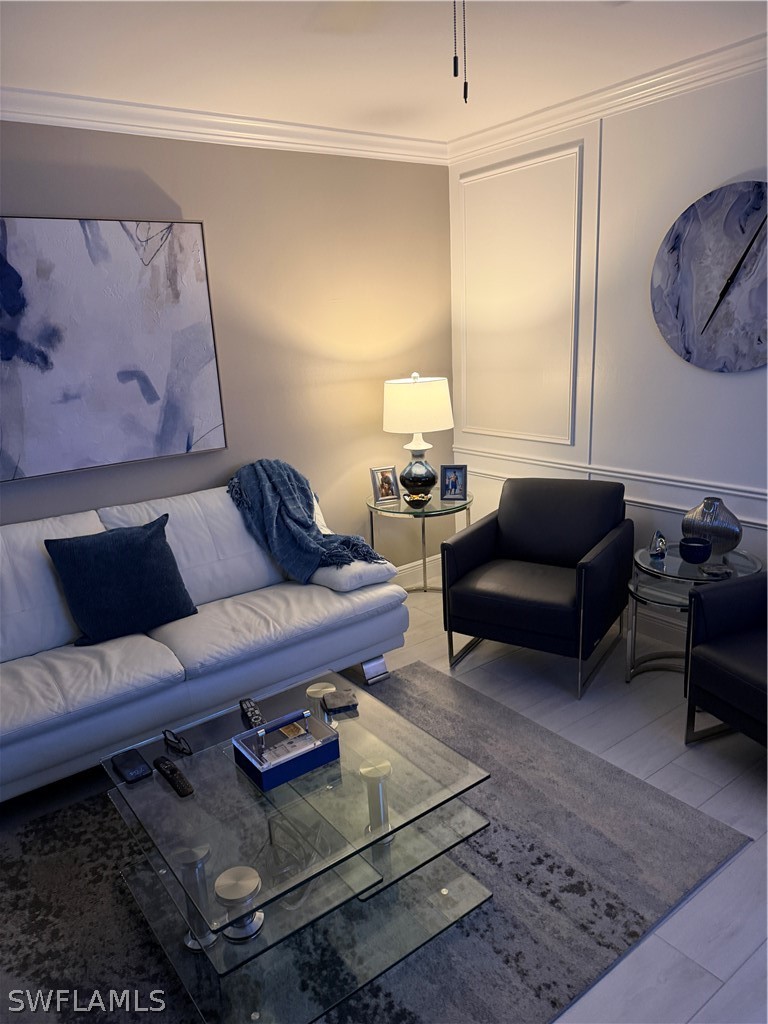 1 Bed Condominium for Sale in Seabreeze, FL, $250,000 — photo 4