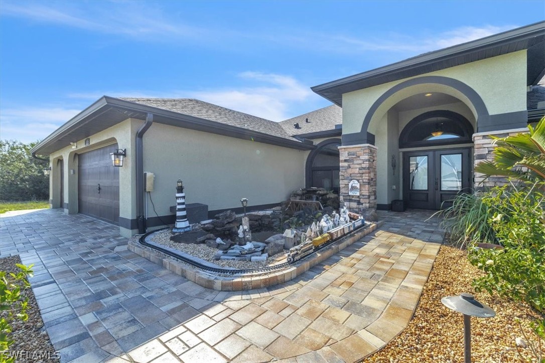 4 Bed Pool Home for Sale in Cape Coral, photo 4