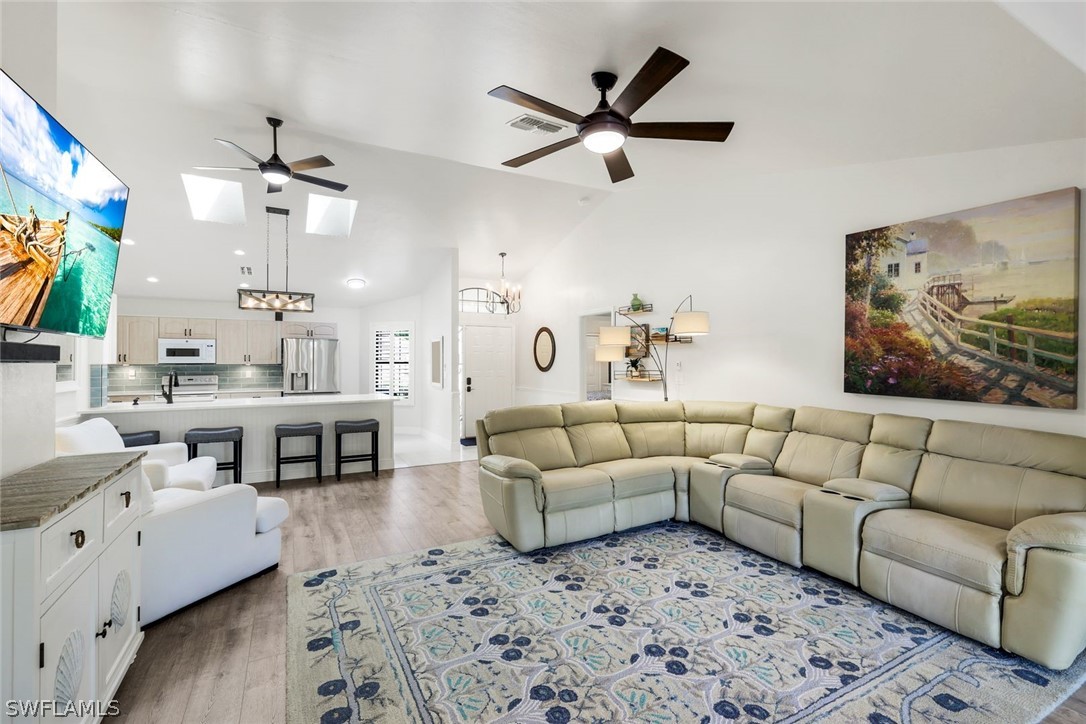 3 Bed Attached for Sale in Hunters Ridge, photo 4