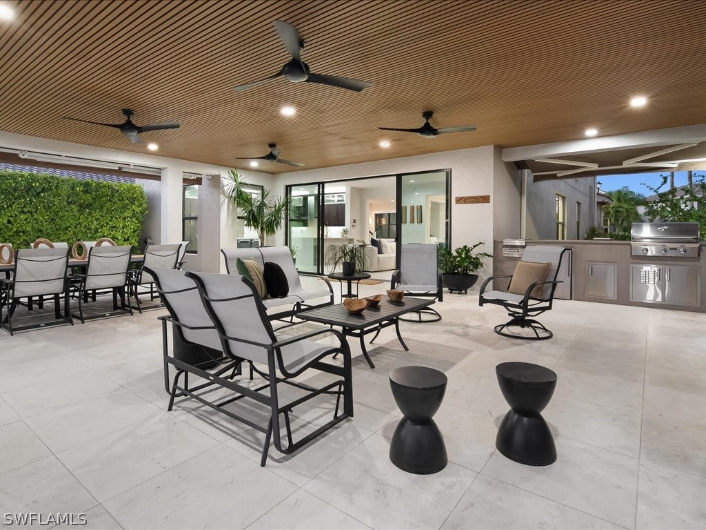 5 Bed SingleFamilyResidence for Sale in Marbella Isles, photo 4