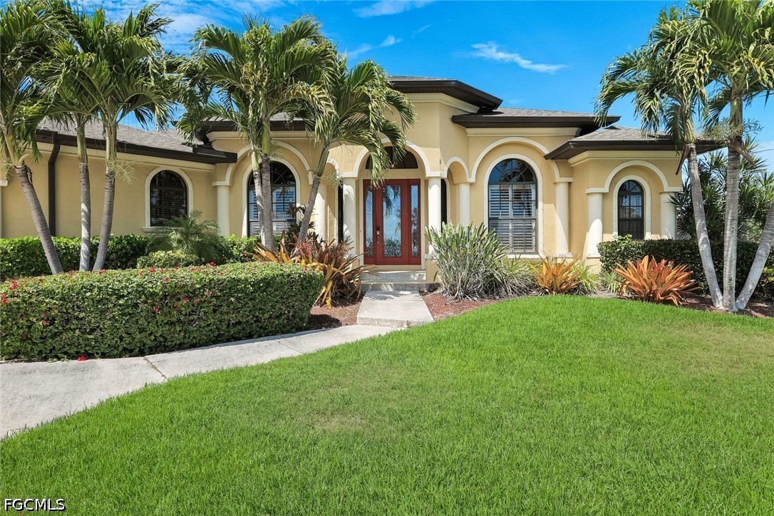 5 Bed Pool Home for Sale in Cape Coral, photo 4