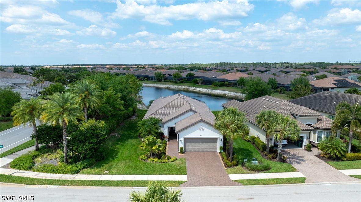 2 Bed Pool Home for Sale in Esplanade, photo 4