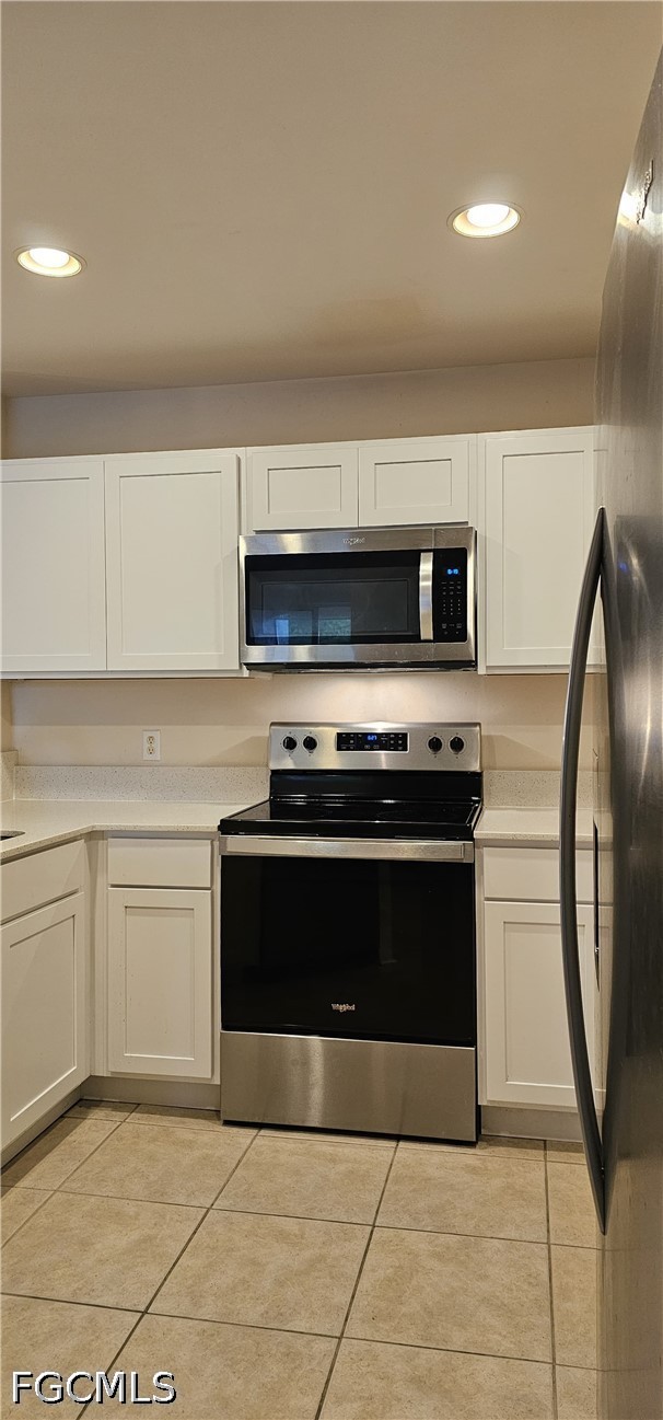 2 Bed Condominium for Sale in Cape Coral, FL, $149,900 — photo 4