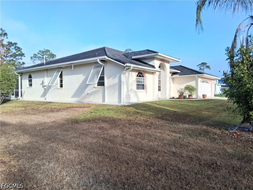 4 Bed Pool Home for Sale in Lehigh Acres, photo 4