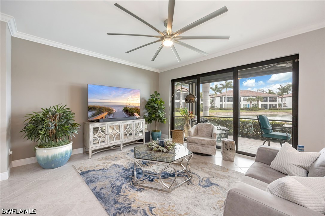 2 Bed Waterfront Home for Sale in Naples, photo 4