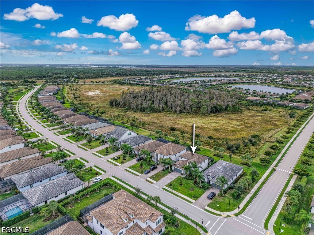 4 Bed SingleFamilyResidence for Sale in Estero, FL, $589,900 — photo 4