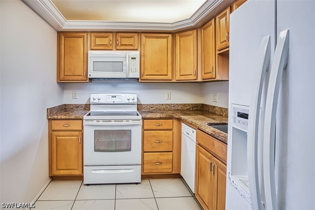 1 Bed Condominium for Sale in Seven Lakes, FL, $59,000 — photo 4