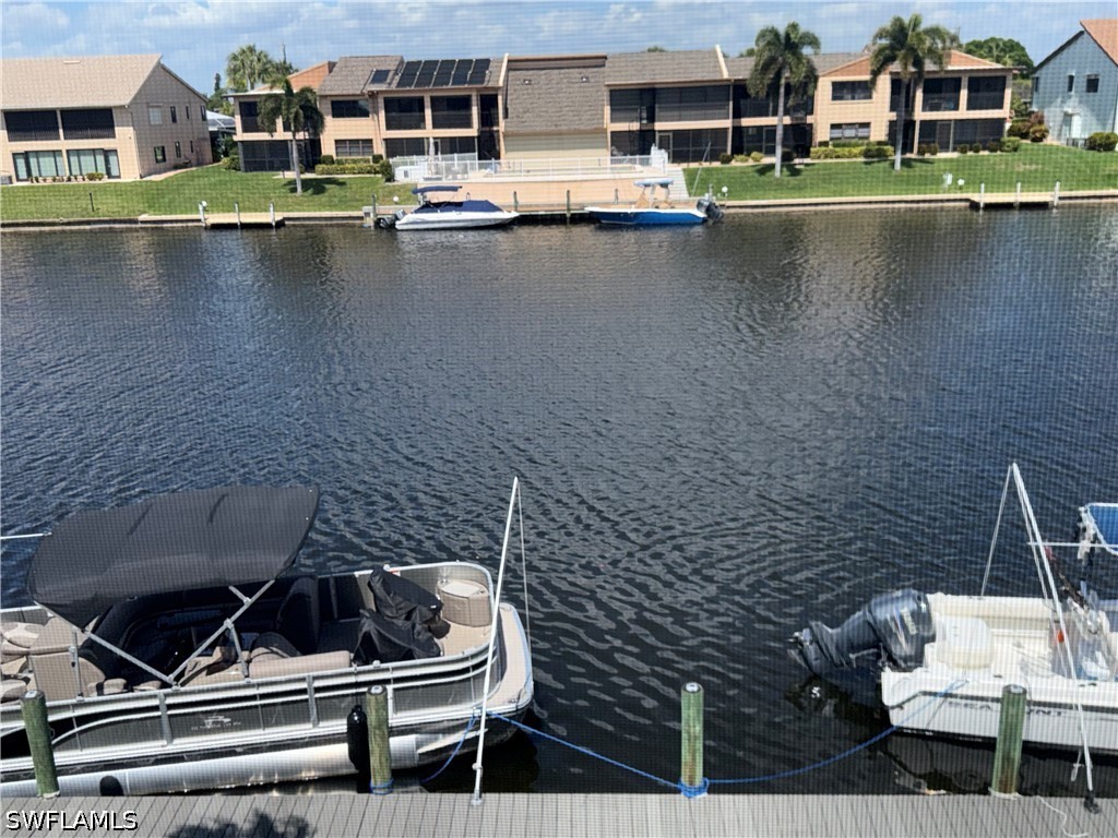 2 Bed Waterfront Home for Sale in Cape Coral, photo 4