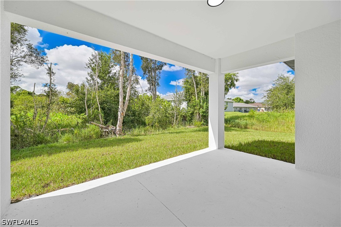 6 Bed Duplex for Sale in Lehigh Estates, FL, $519,000 — photo 4