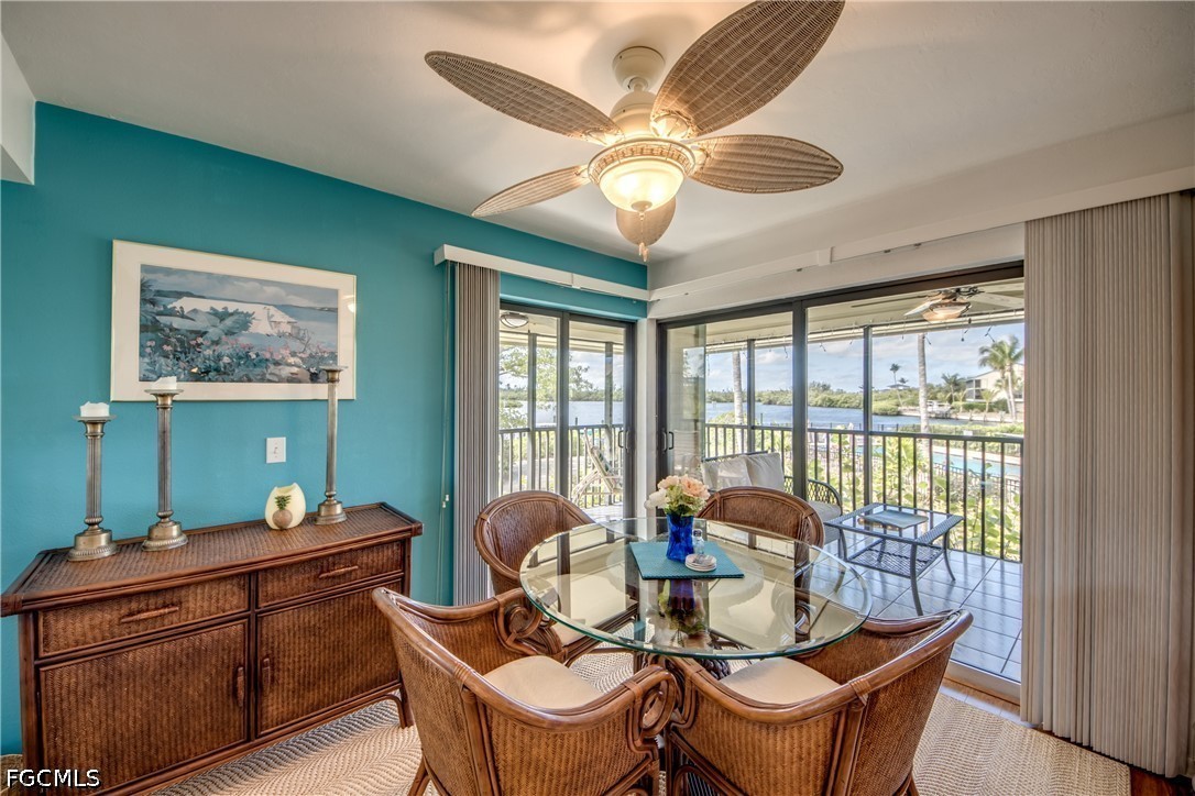 2 Bed Pool Home for Sale in Bokeelia, photo 4