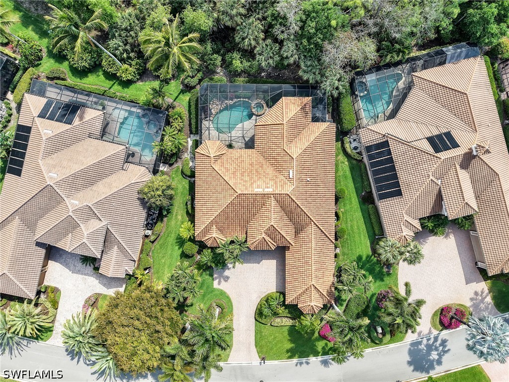 4 Bed Pool Home for Sale in Grande Estates, photo 4