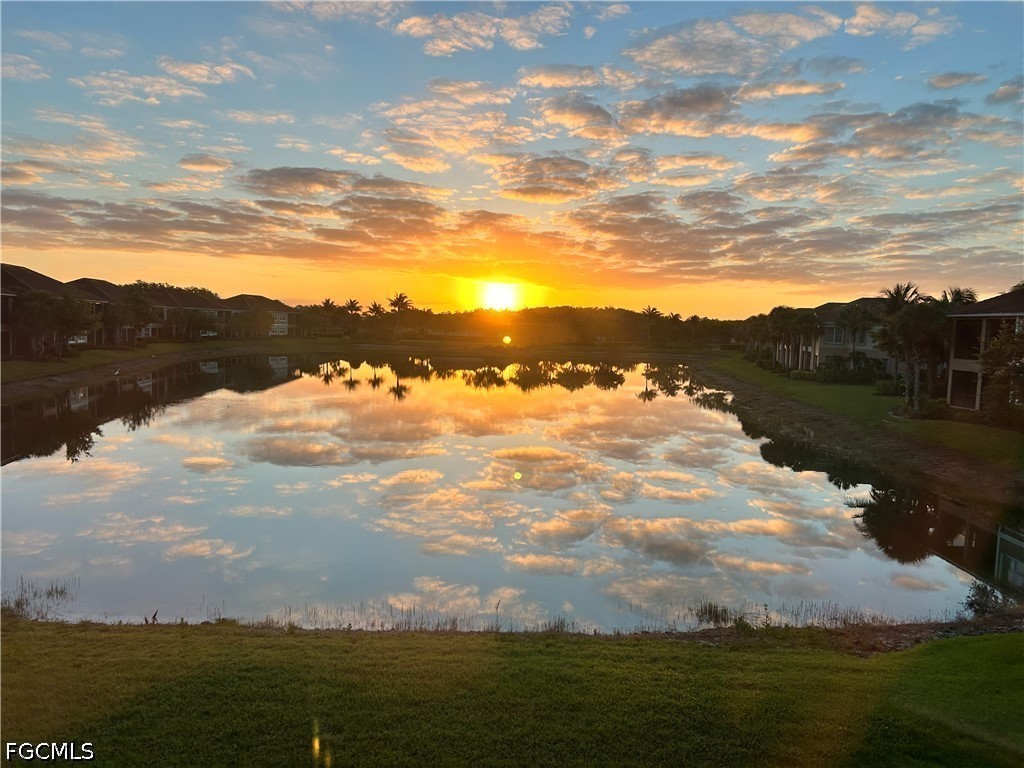 3 Bed Waterfront Home for Sale in Somerset, FL, $465,000 — photo 4