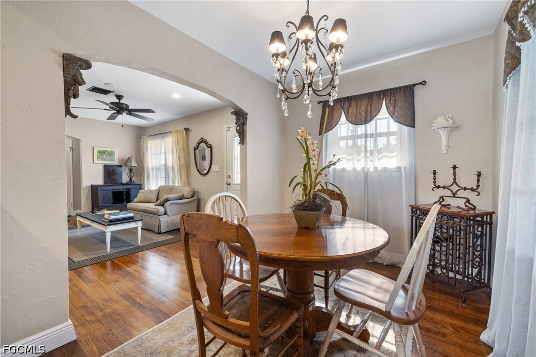 2 Bed SingleFamilyResidence for Sale in Allen Park, photo 4