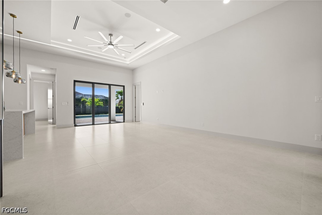 4 Bed Pool Home for Sale in Cape Coral, photo 4