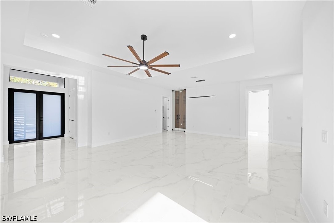 4 Bed SingleFamilyResidence for Sale in Lehigh Acres, photo 4