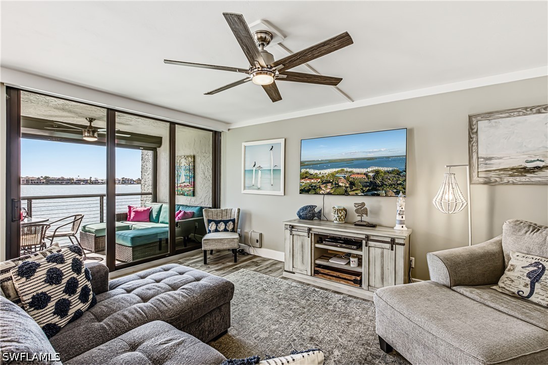 1 Bed Waterfront Home for Sale in Marco Island, FL, $525,000 — photo 4