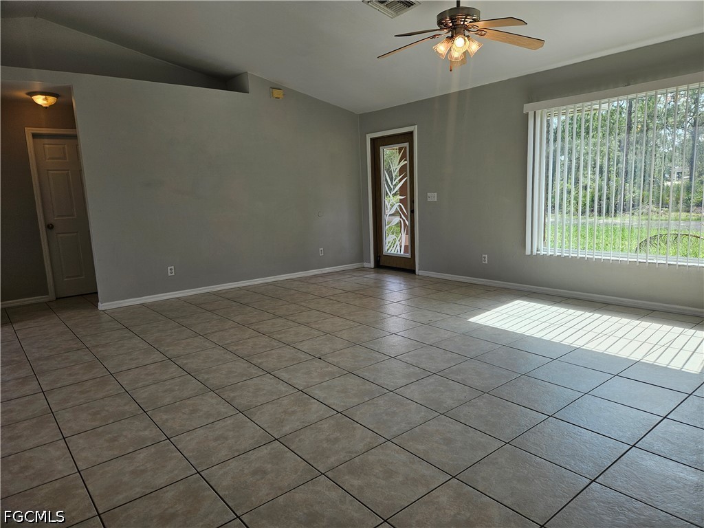 3 Bed SingleFamilyResidence for Sale in Lehigh Acres, FL — photo 4