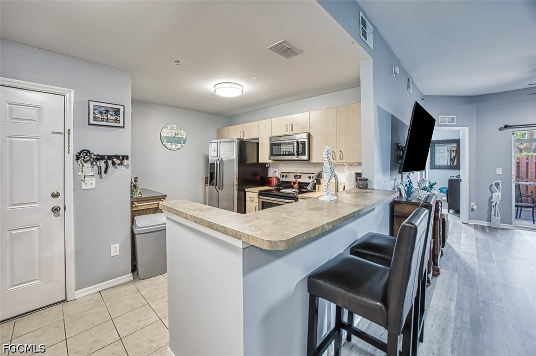 3 Bed Condominium for Sale in Bellamar, photo 4
