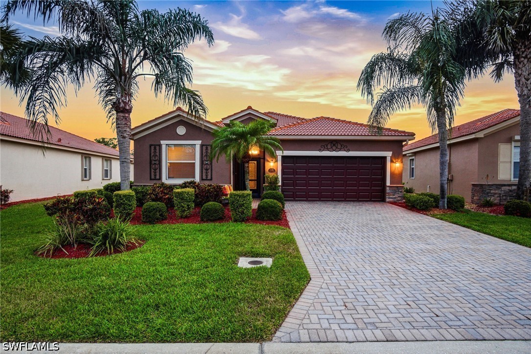 4 Bed Pool Home for Sale in Bella Terra, FL, $579,500 — photo 4