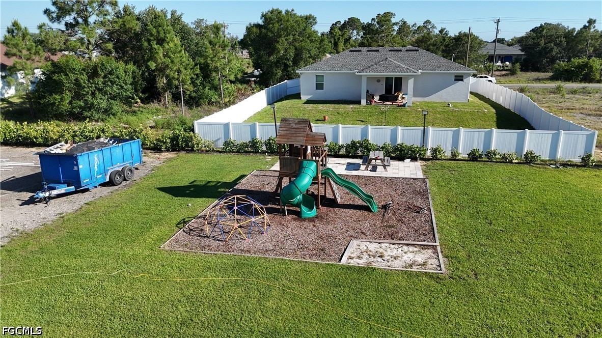 4 Bed SingleFamilyResidence for Sale in Lehigh Acres, photo 4