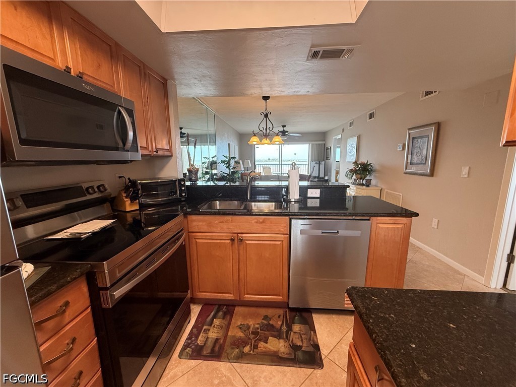 2 Bed Waterfront Home for Sale in Carlos Pointe, photo 4
