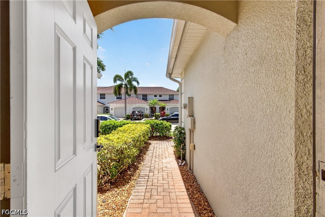 2 Bed Townhouse for Sale in Olympia Pointe, FL, $149,000 — photo 4
