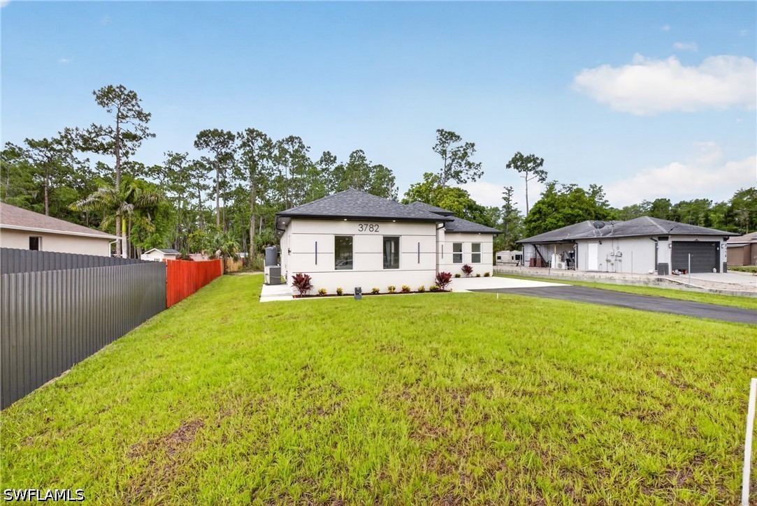 4 Bed SingleFamilyResidence for Sale in Naples, photo 4