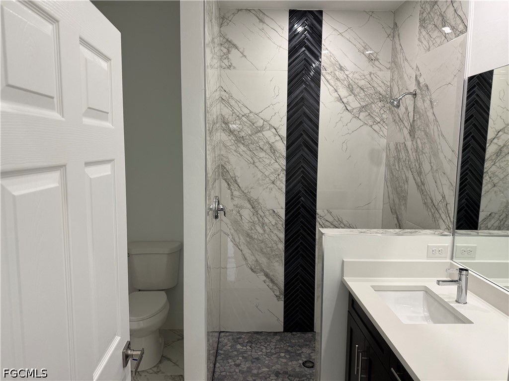 3 Bed SingleFamilyResidence for Sale in Lehigh Acres, photo 4